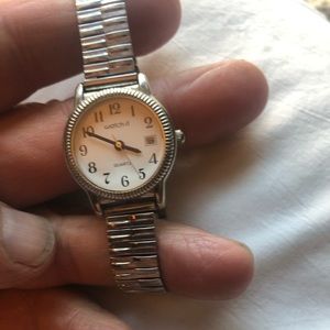 Woman’s watch good working condition